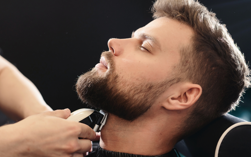 The Right Way to Find and Trim Your Beard Neckline